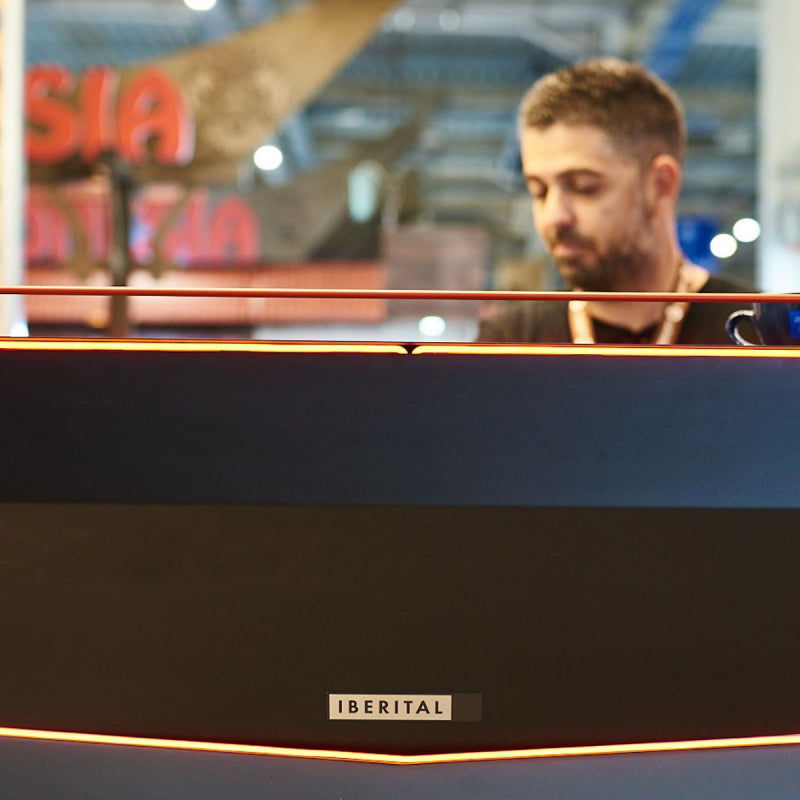 VISTA 3-GRP ALTO 4200W - BLACK WITH BACKLIT PANEL