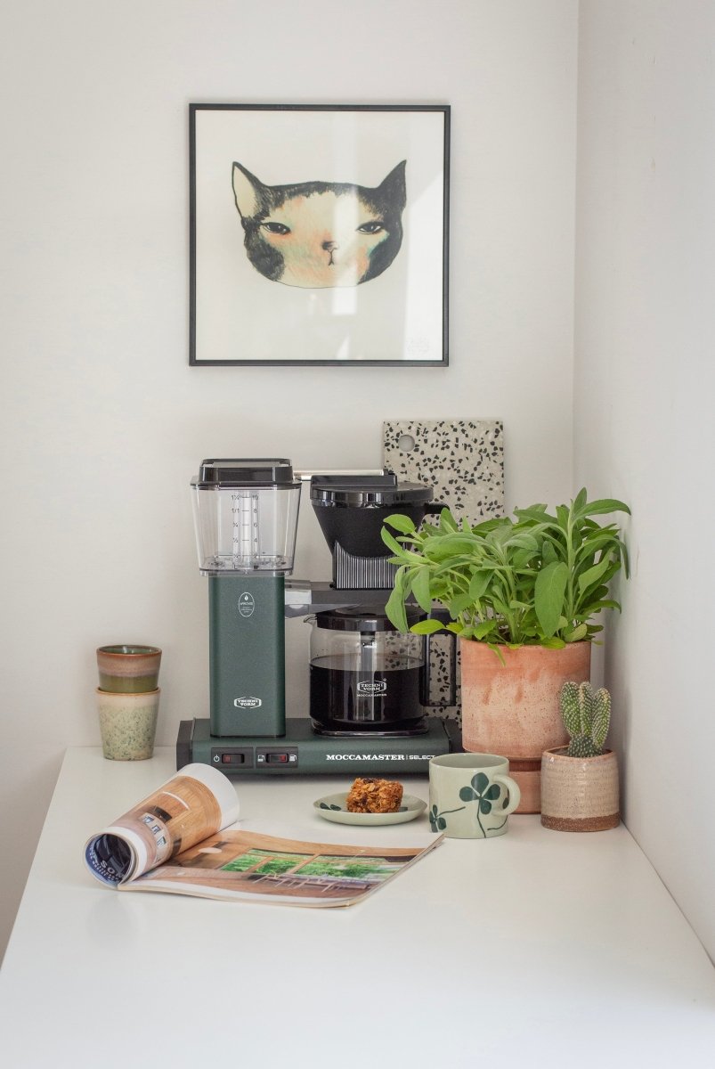 Free Item with Purchase* Moccamaster KBG Select Filter Coffee Machine | Forest Green - Choose Coffee